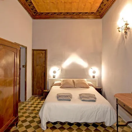 Bed & Breakfast Lo Palauet De La Muralla 2*