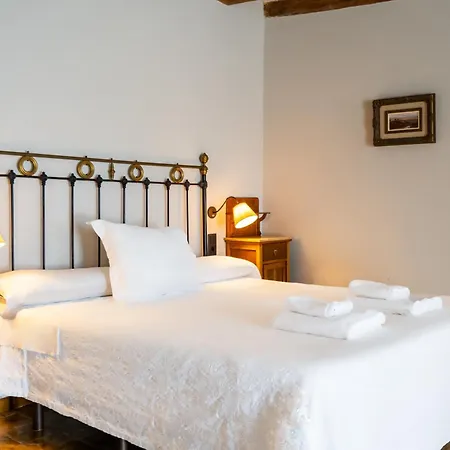 Bed & Breakfast Lo Palauet De La Muralla 2*