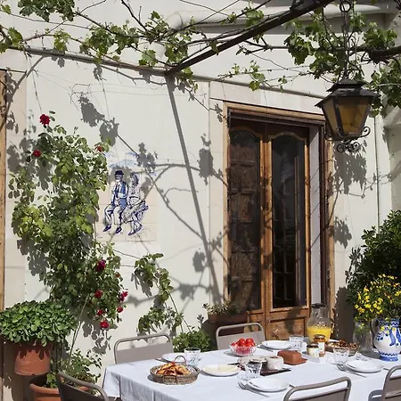 Bed & Breakfast Lo Palauet De La Muralla