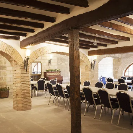 Lo Palauet De La Muralla Bed & Breakfast Balaguer